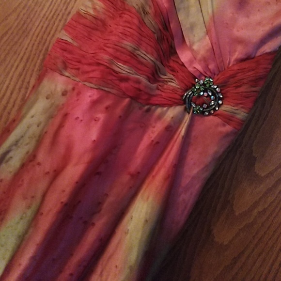 Prom Gown - Picture 3 of 5